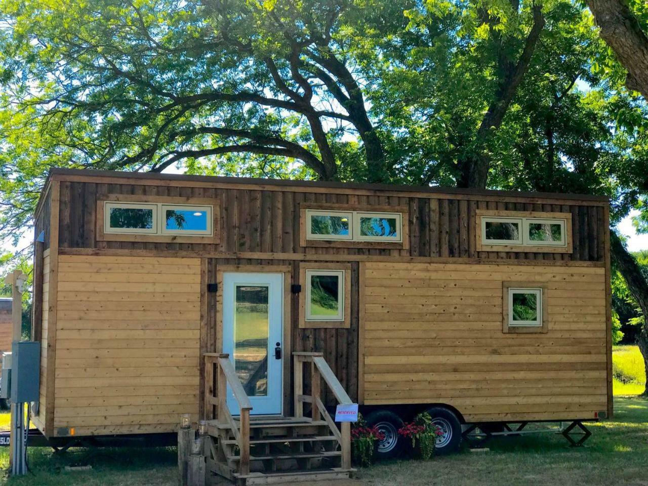 Villa Elegant Tiny House in WacoâNear Magnolia Extérieur photo