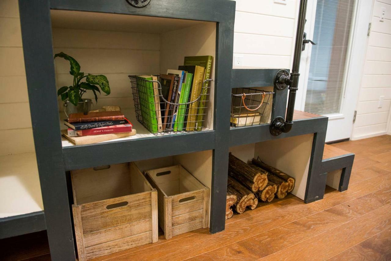 Villa Elegant Tiny House in WacoâNear Magnolia Extérieur photo