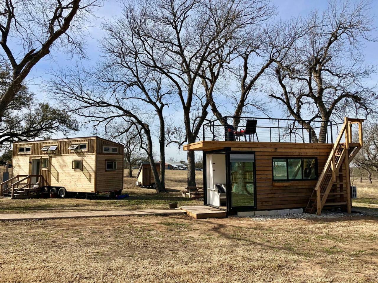 Villa Elegant Tiny House in WacoâNear Magnolia Extérieur photo